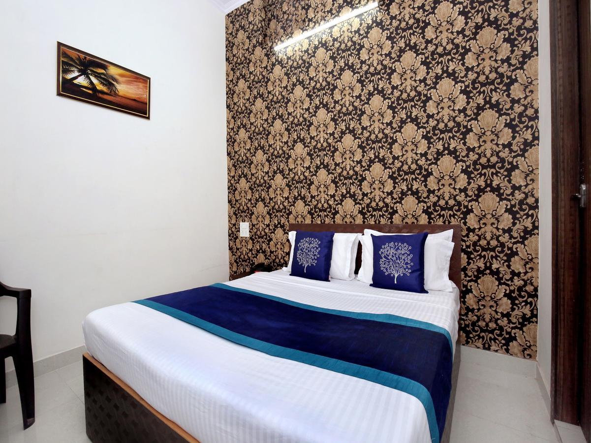 Oyo 10075 Hotel Kaydee Амритсар Екстериор снимка